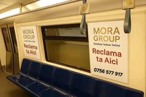Posters in metrou Bucuresti — publicitate la metrou interior vagon Mora Group